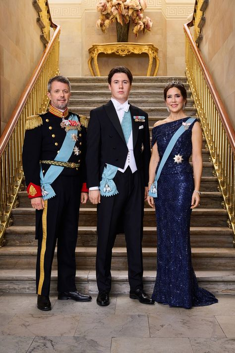 The Timeless Elegance of Royal Family Fashion