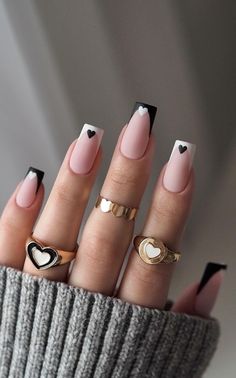 A Comprehensive Guide to Nail Art: Trends, Techniques, and Designs