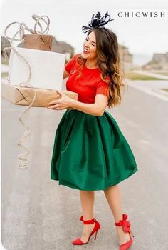 Christmas Outfit Ideas: Festive Looks for the Holiday Season